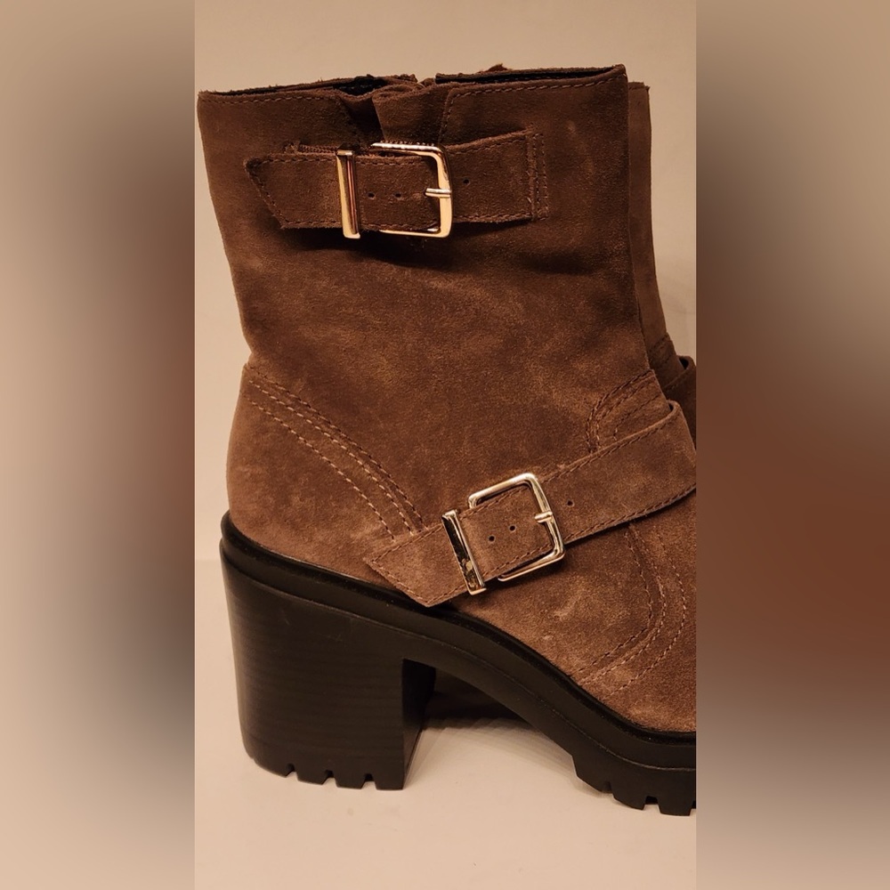Kenneth Cole Women's Rhode Heel Buckle Women’s Brown Ankle Boot Size 10 - Picture 8 of 14